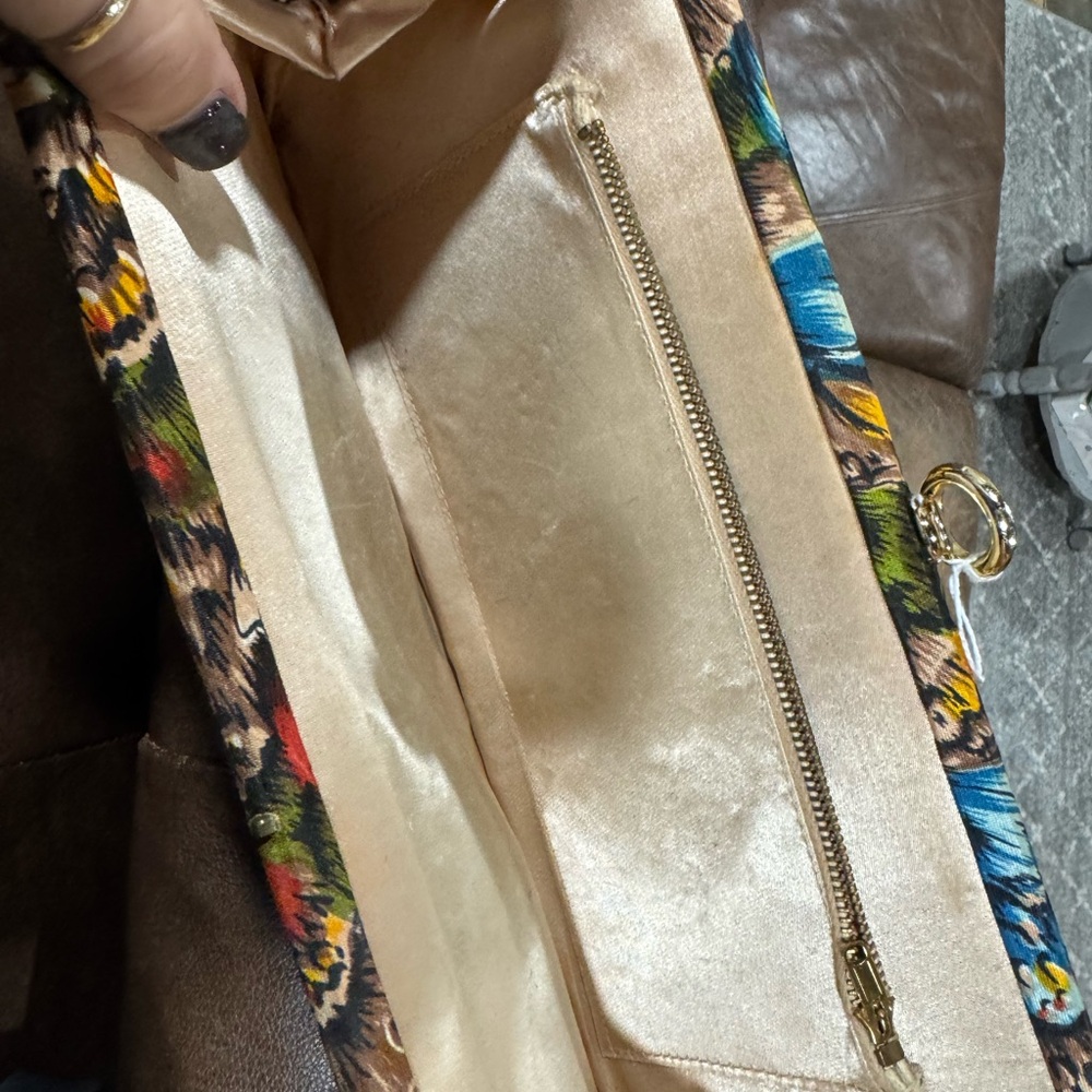 Colorful Butterfly Patterned Bag - image 2